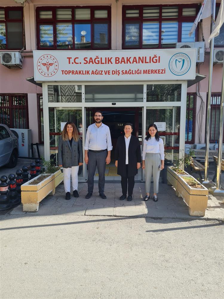 Kamu Hastaneleri Hizmetleri Başkan Yardımcısı Dr. Mehmet Celal ALMAZ 30.09.2022 tarihinde hastanemizi ziyaret etmiştir.